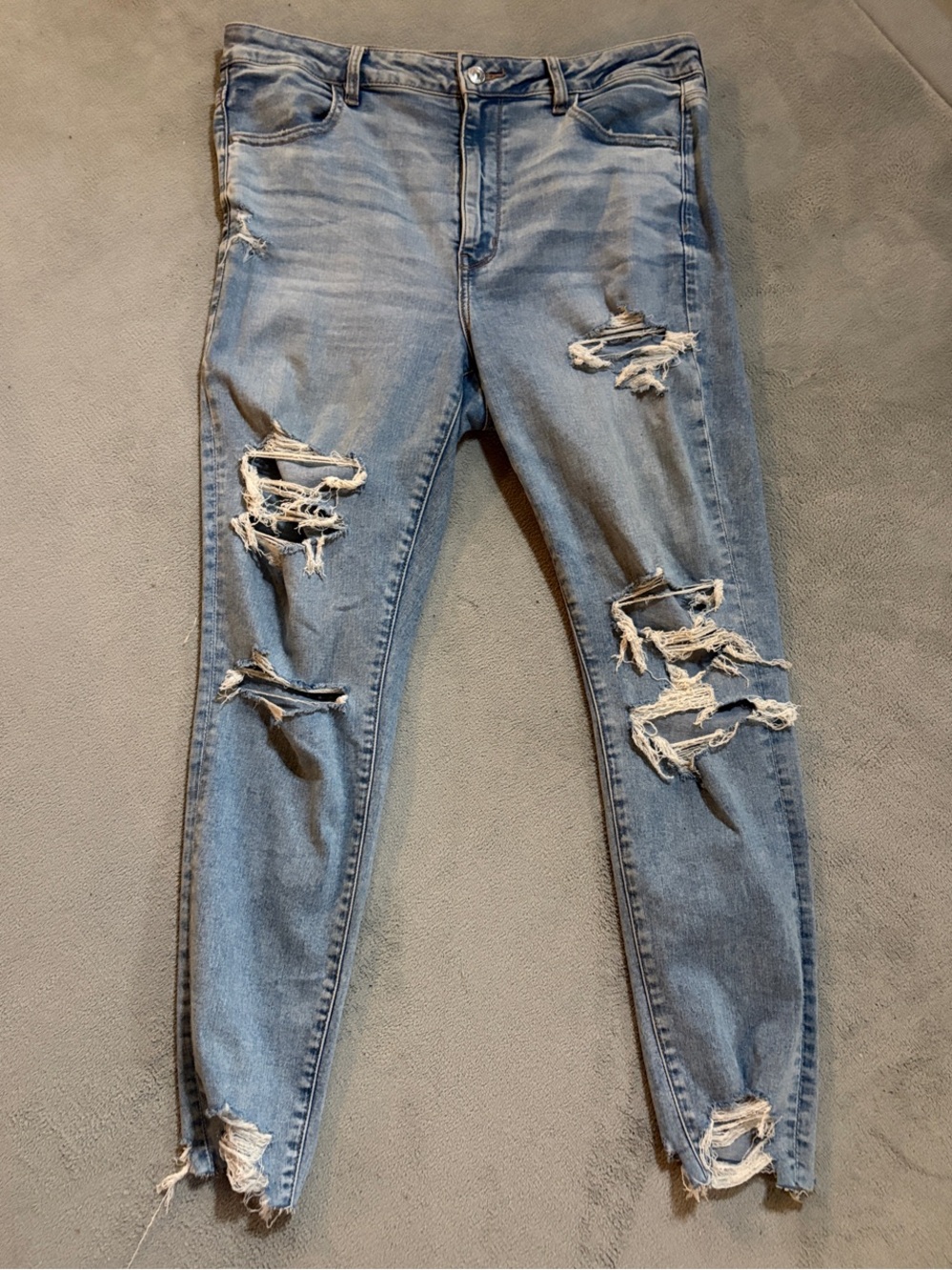 American Eagle Outfitters Light Blue Ripped Skinny Jeans
